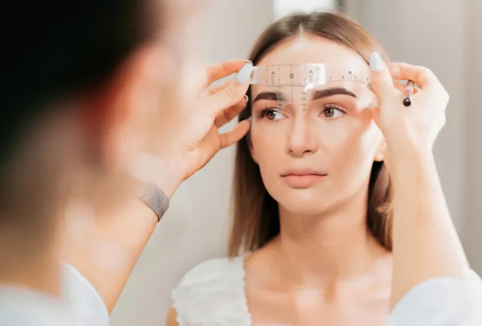 kaş kaldırma ameliyatı Brow Lift