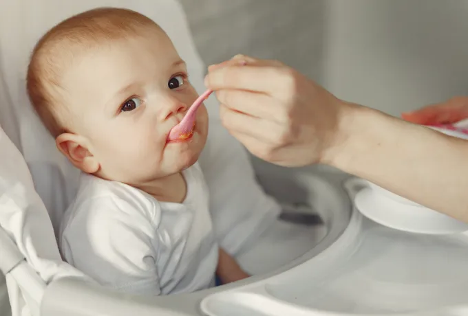 prematüre bebek beslenmesi 