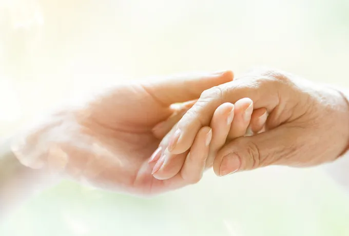 Parkinson Hastalığı Nedir? Belirtileri ve Tedavi Yöntemleri Nelerdir?