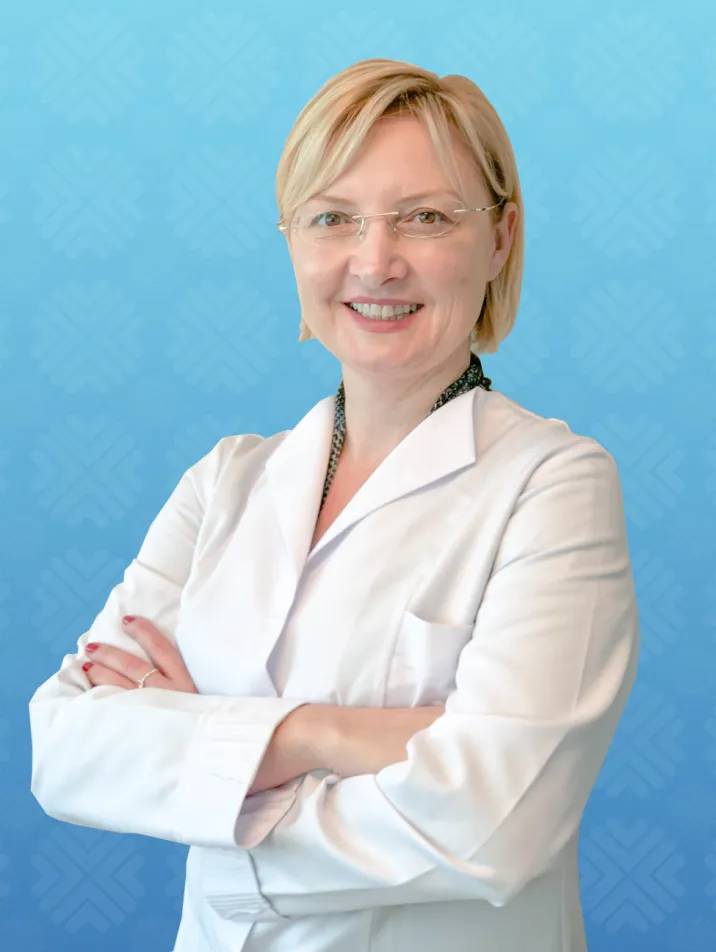 AYŞE PINAR İYİBOZKURT