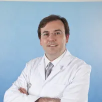 ÖZER GİRAY