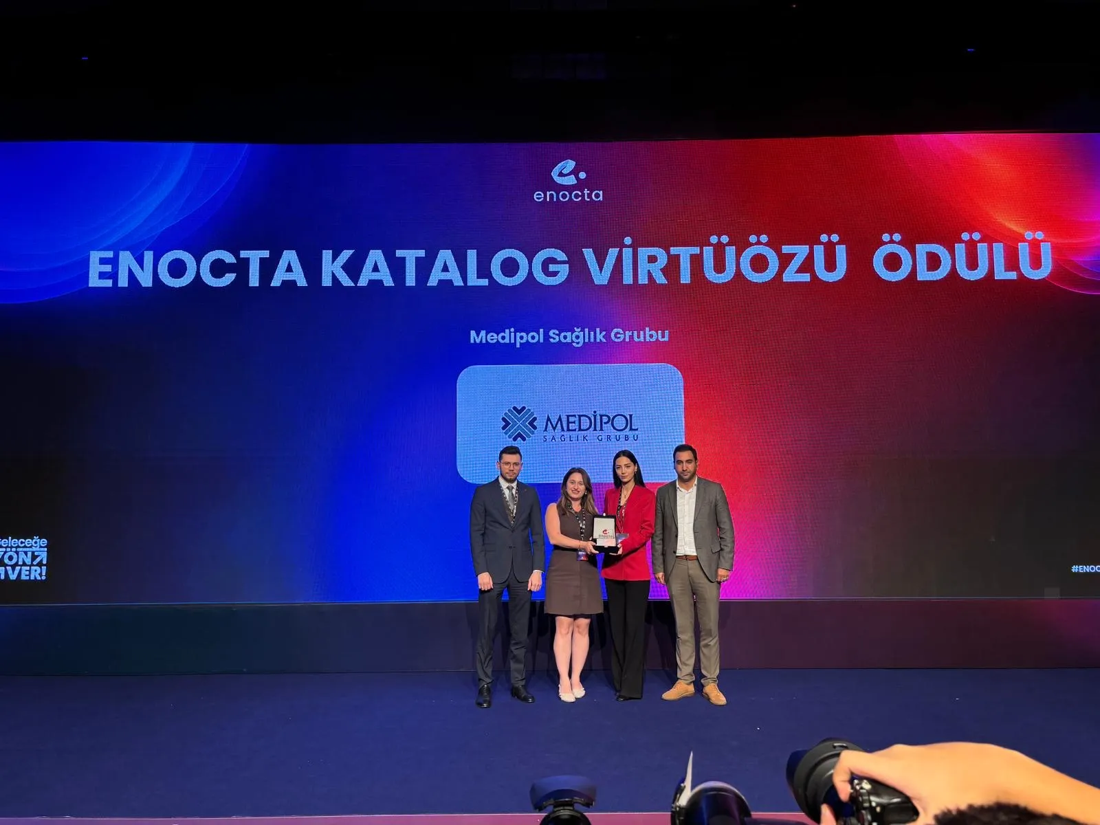 Medipol Akademi Enocta Ödül Töreninde