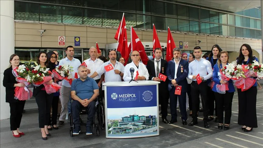 15 Temmuz'da yeğenim dizlerimde şehit oldu