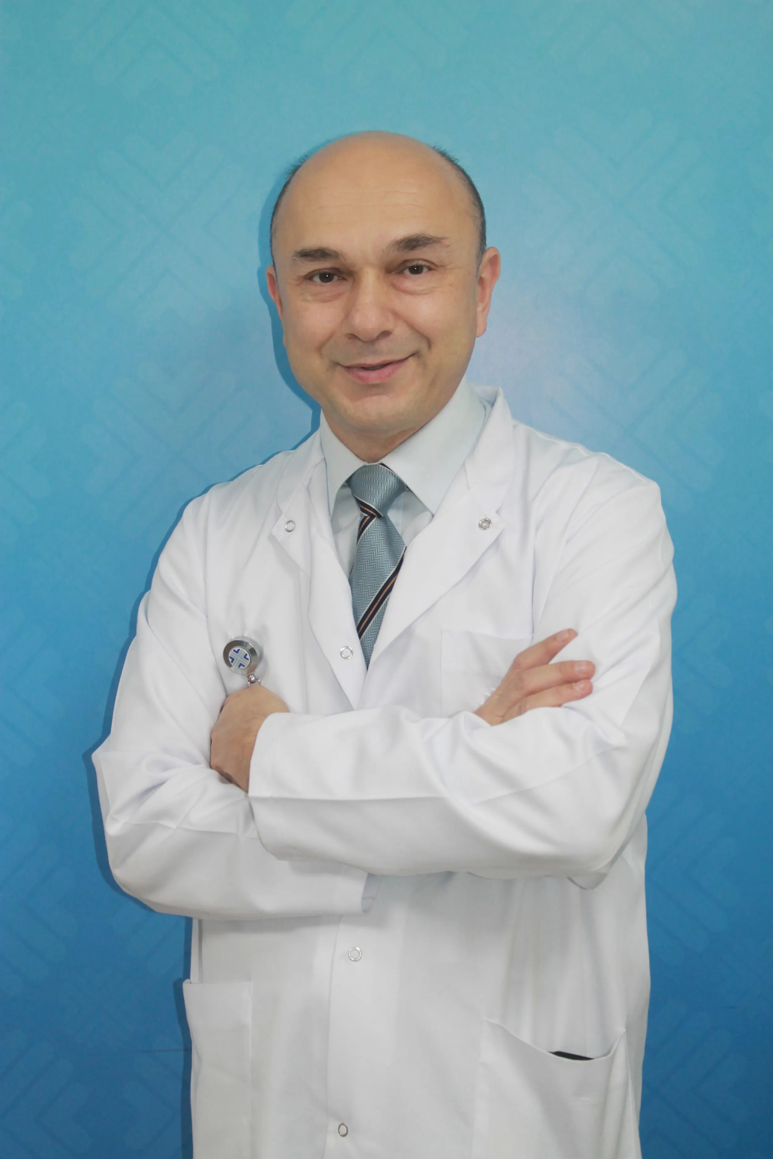 Distoni hastalarına da Parkinson hastaları gibi beyin piliyle tedavi