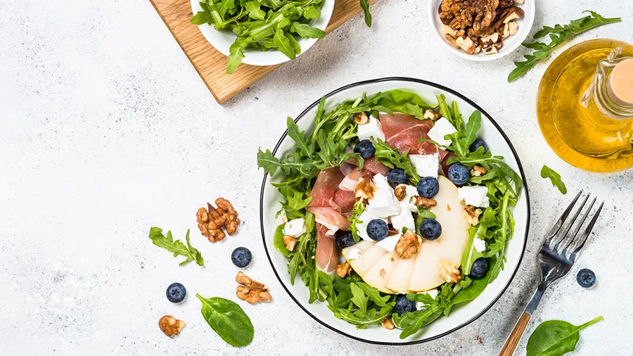 Kilo almamak için yemeklerinizi televizyon karşısında değil masada tüketin