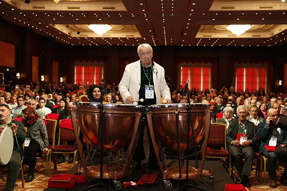 Parkinson; Perküsyonla Buluştu.