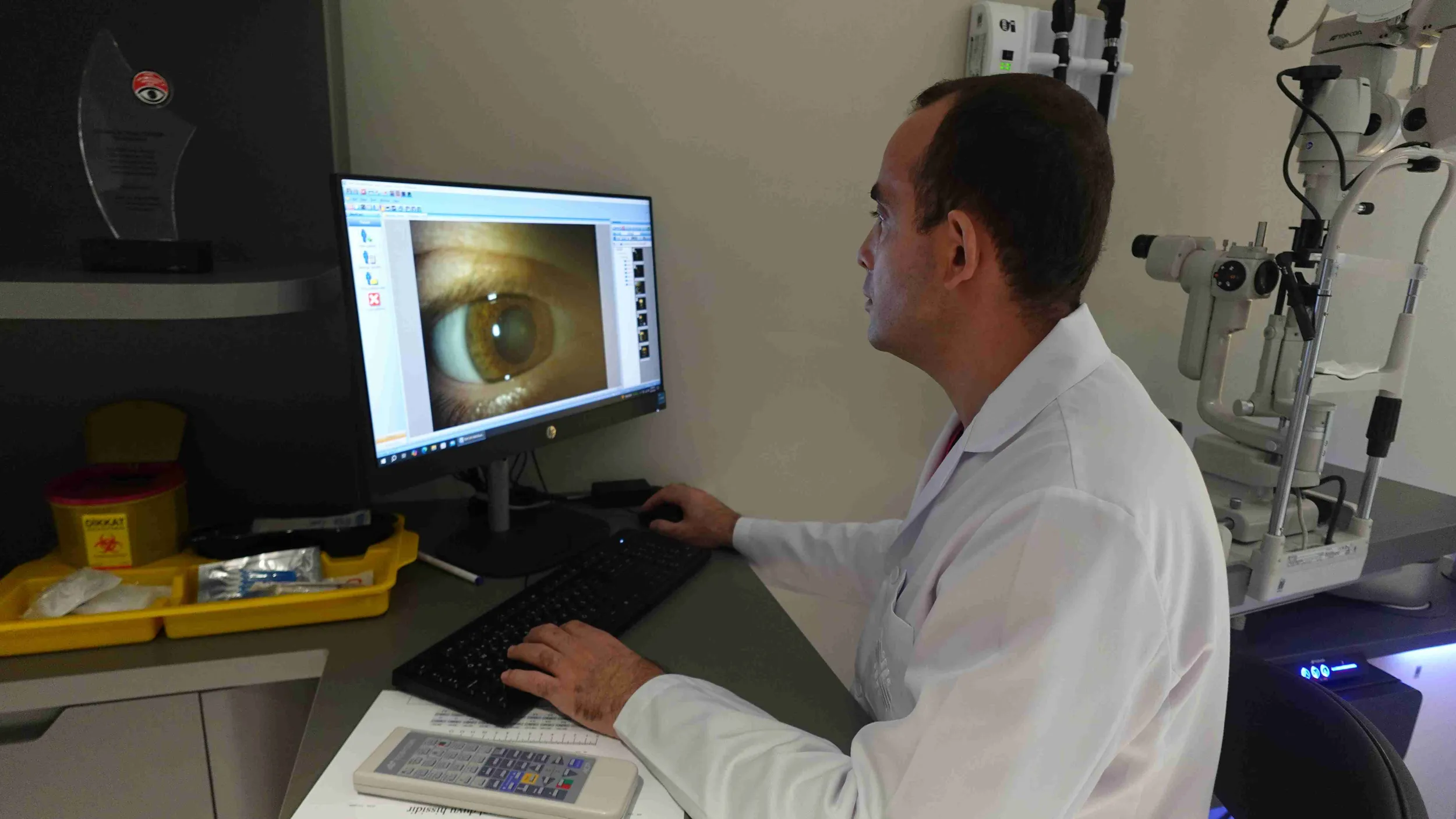 Fakik Göz İçi Lens ve No Touch Lazer Yöntemiyle Görme Kalitenizi Yükseltmek Mümkün