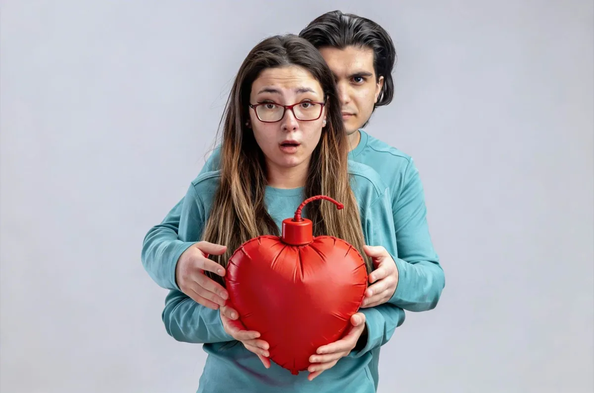 lovebombing