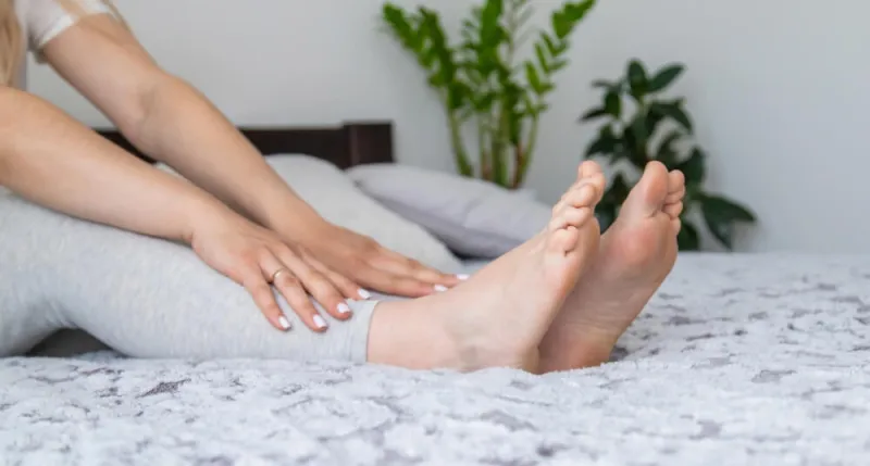 Normal Doğum Sonrası Ayaklarda Şişlik Neden Olur