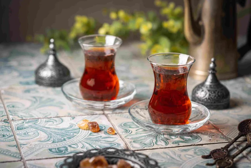 Ramazan’da Çay ve Kahve Tüketimi: Susuzluk ve Sağlığa Etkileri
