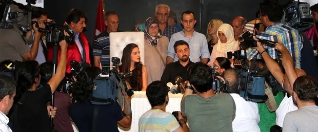 Darbe girişiminde yaralanan polis hastanede evlendi