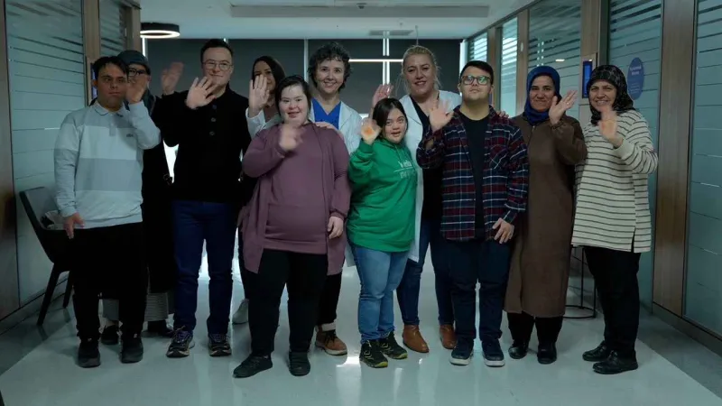 Down Sendromlu Gençlerin Gülüşlerine Medipol'den Destek