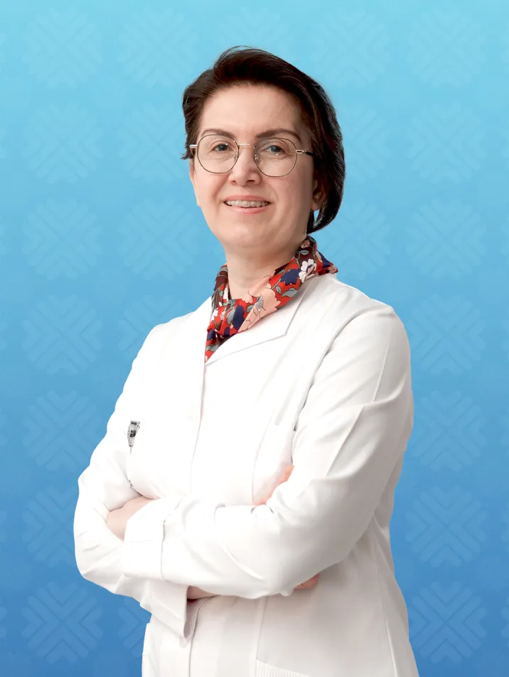 AYŞEGÜL ÇOPUR ÇİÇEK