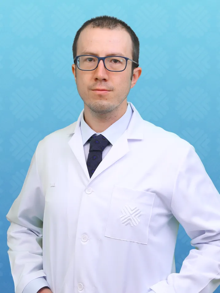 EMİR DERVIŞ